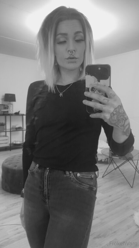 Frokenvarg pornstar pretty photo