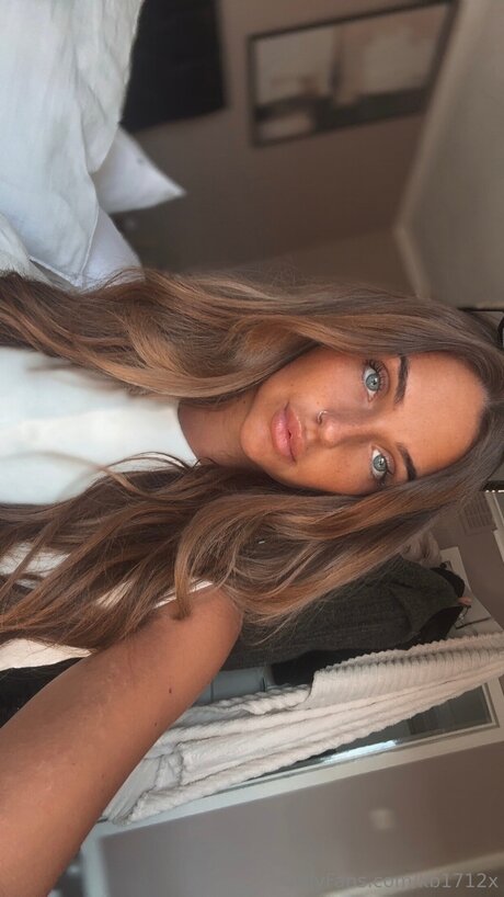 Kaylaaaax pornstar art images