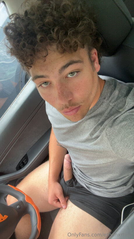 Ethanxrhett art pornstar photo