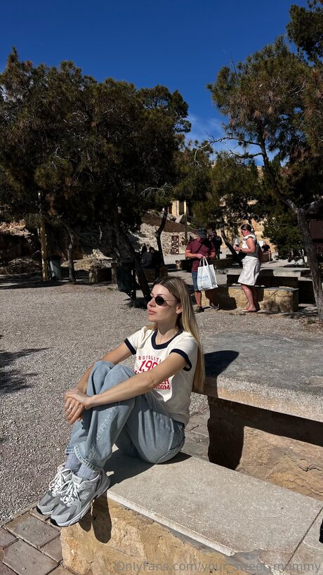 Your Sweet Mummy porn model pic