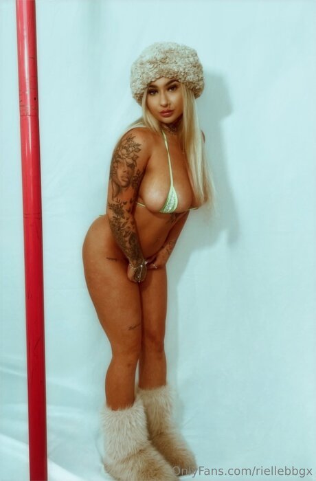 Riellebbgx top pornstar picture