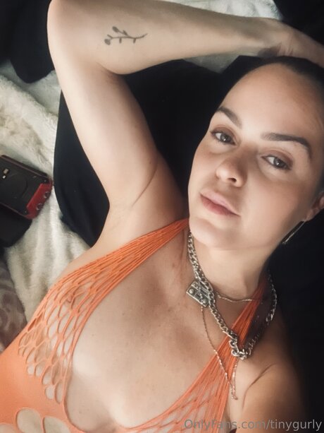 Tinygurly xxx pornstar galleries