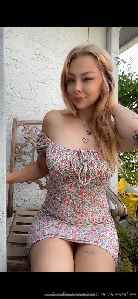 Thatbratcaressafree hot actress pic