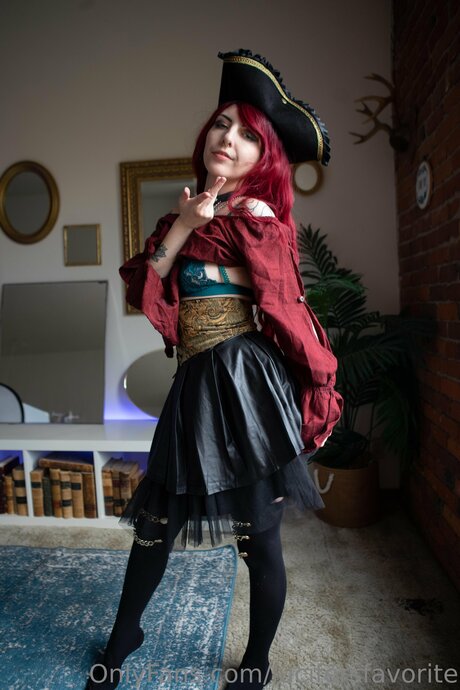 Lucifersfavorite nude star pics