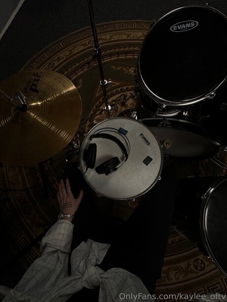 Kaylee Oftv sexy pornstar picture