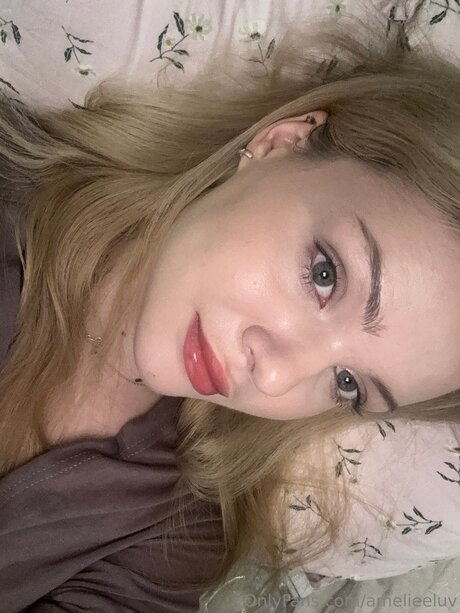 Amelieeluv pornstar best photo