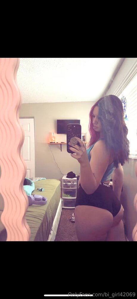 Bi Girl42069 nice actress image