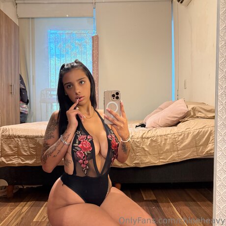 Chloeheavy nudes actress photo