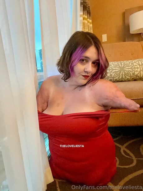 Theloveliesta pornstar sexy pic