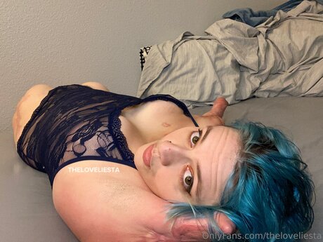 Theloveliesta thumbnail