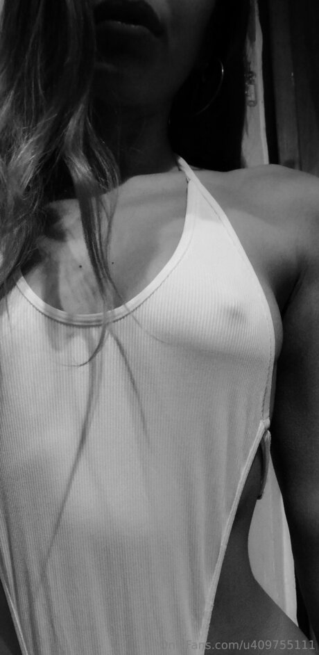 U409755111 star adult gallery