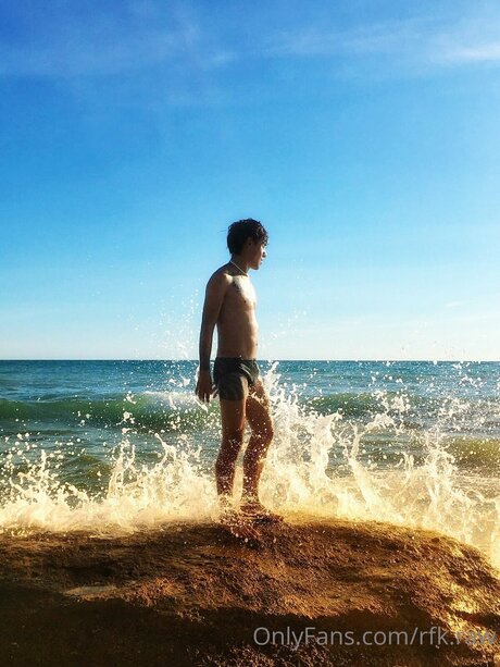 Rfk Raw pornographic model img