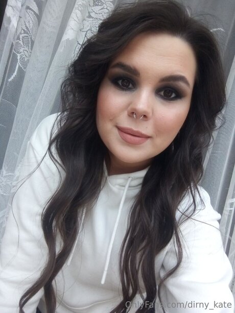 Dirny Kate pretty actress galleries