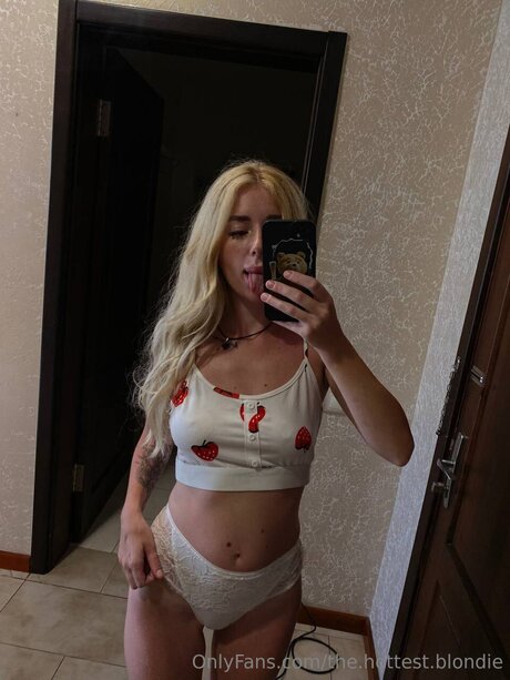 Vivienkle star sexy pics