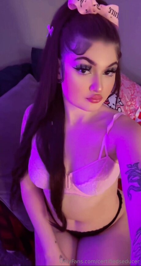 Certifiedseducer star adult img