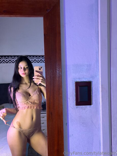 Tylatwootn free model galleries