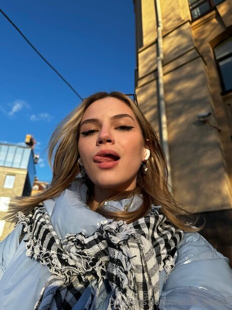 Melisa Ginger erotic actress galleries