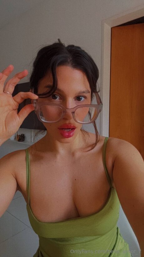 Bella Amor 7 sexy pornstar img