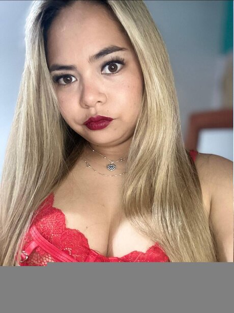 Beluluuwu adult model gallery