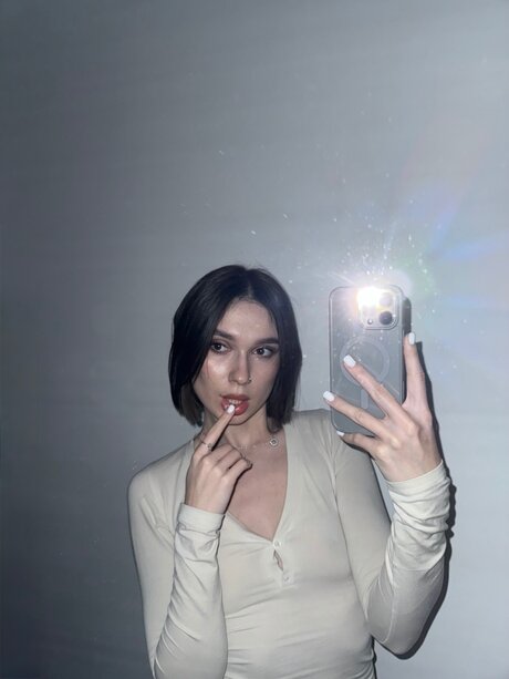 Eva Skyyy erotic actress archive