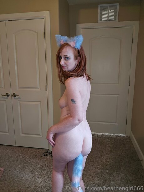 Heathengirl666 pornstar pics