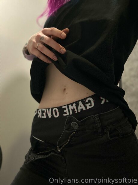 Pinkysoftpie pornstar top gallery