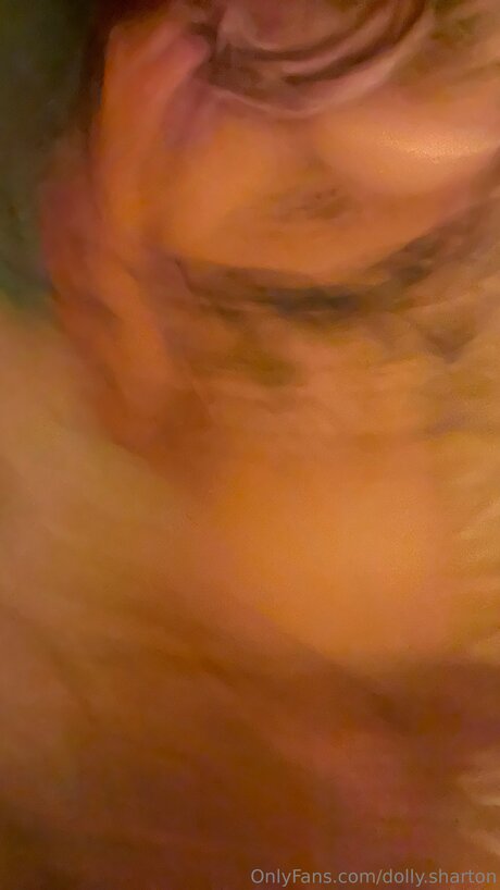 Dolly Sharton star hot photo