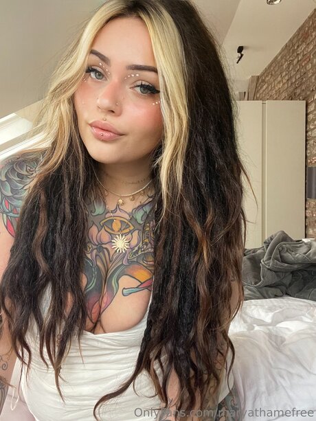 Maryathamefree star nice images