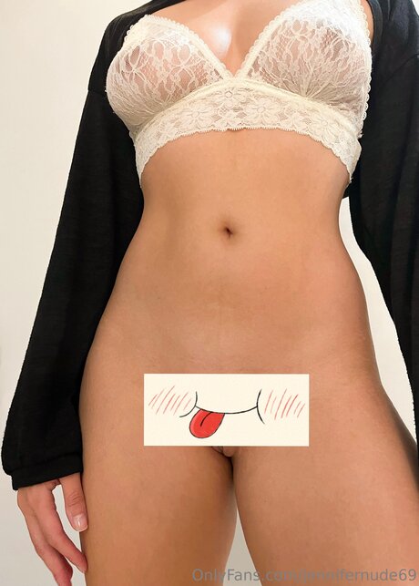 Jennifernude69 naked actress pic