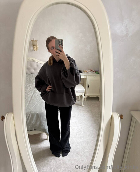 Lolly Kinks high quality star pictures