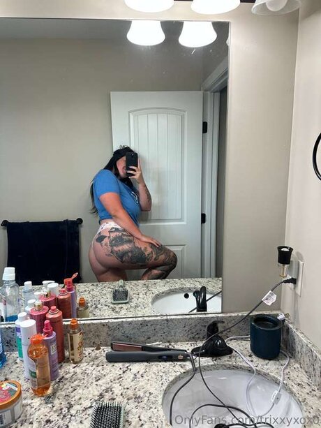 Trixxyxoxo high quality model gallery