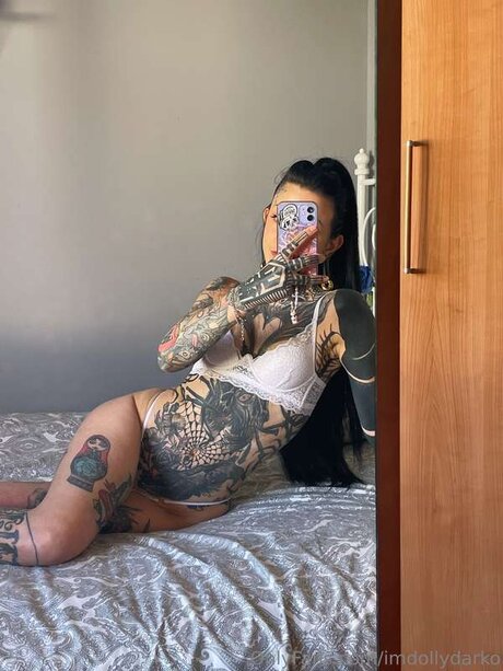 Itsyourhazel model hot image