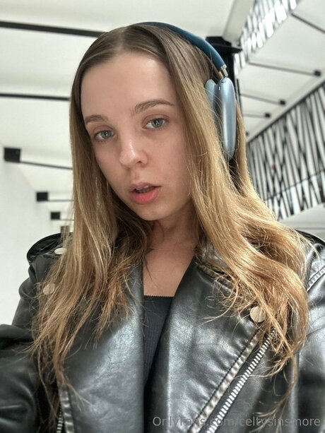 Celtysinsmore star naked pictures