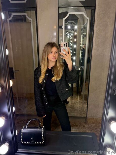 Rinaraye sexy pornstar photos