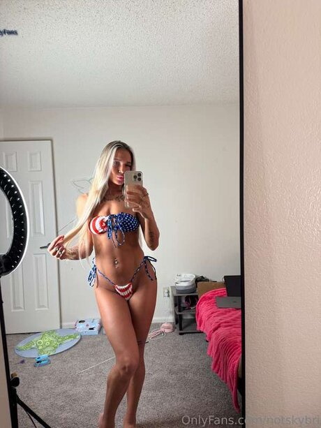 Notskybri adult actress pictures