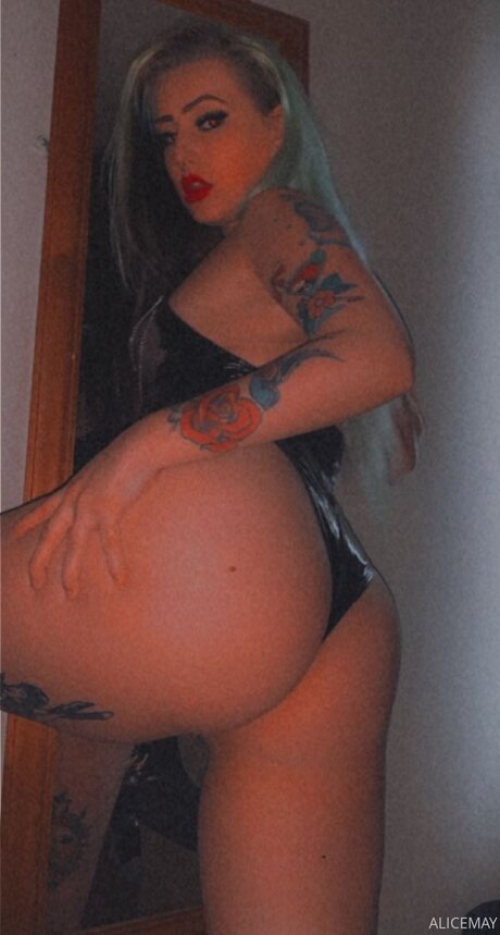 Maybabe2020 model free image