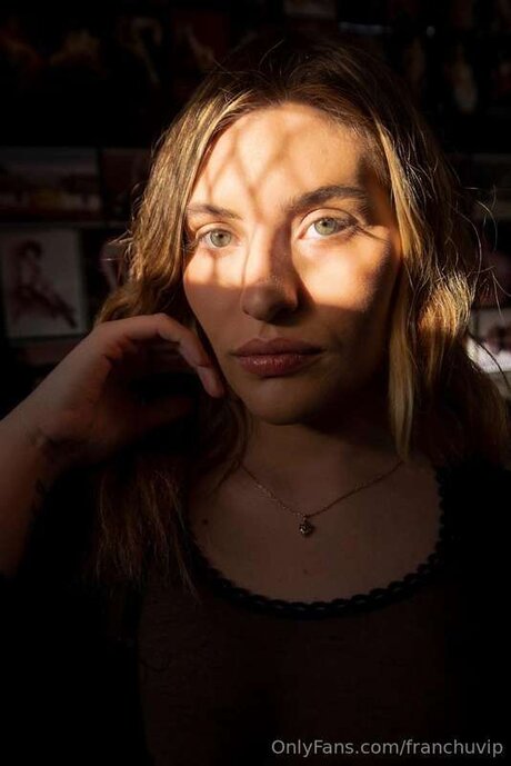 Franchuvip pornstar hot photos