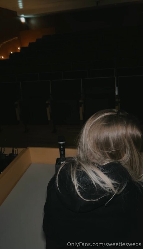 Sweetiesweds beautiful pornstar archive