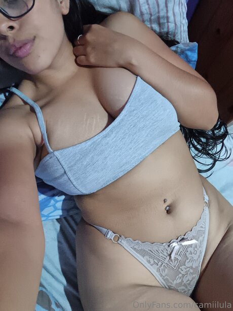 Camiilula sexy actress gallery