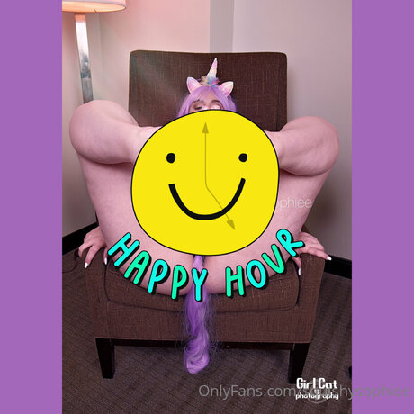 Squishysophiee actress galleries