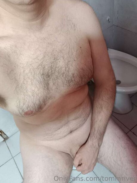 Tommriver model porn pics