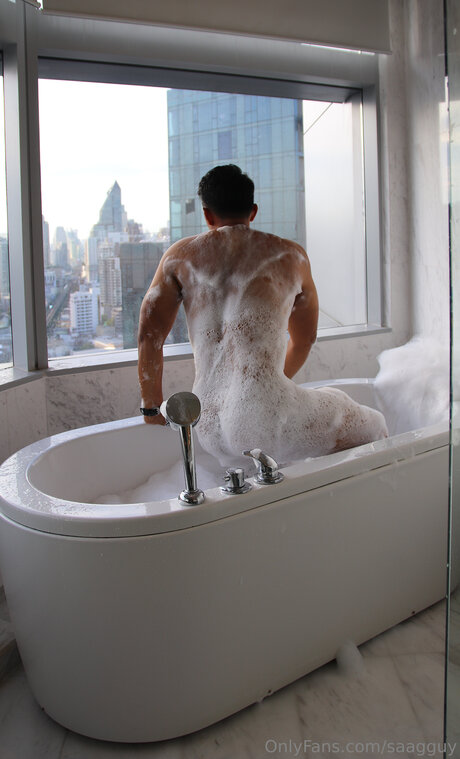 Saagguy model nudes photo