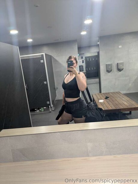 Spicypepperxx beautiful actress pic