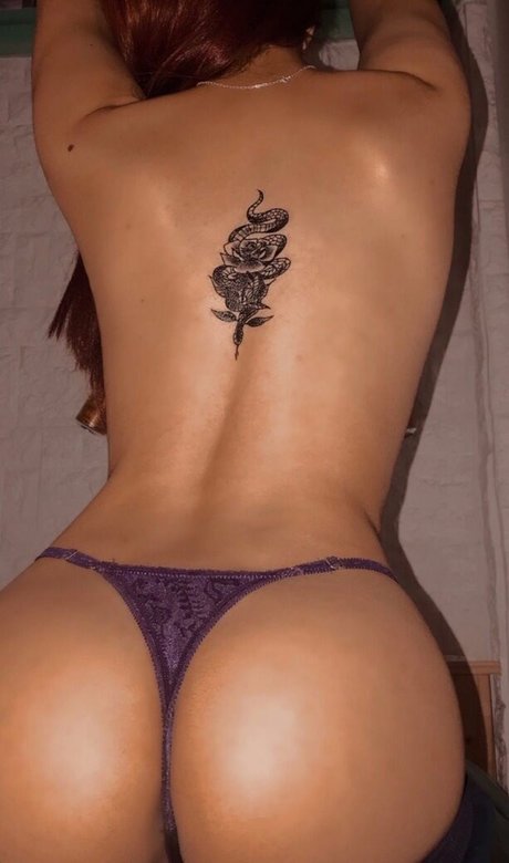 Cata Molina nude star image