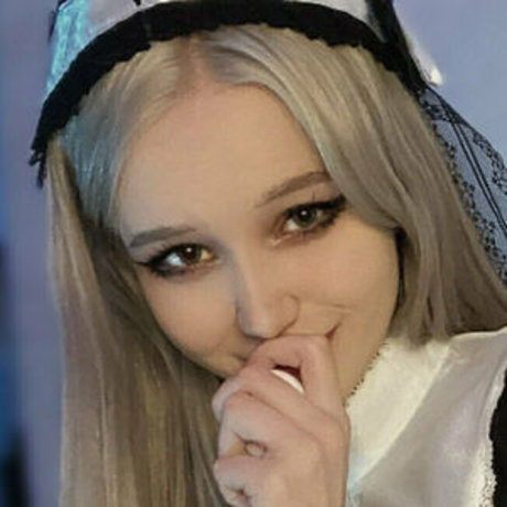 pipsikk porn model photo