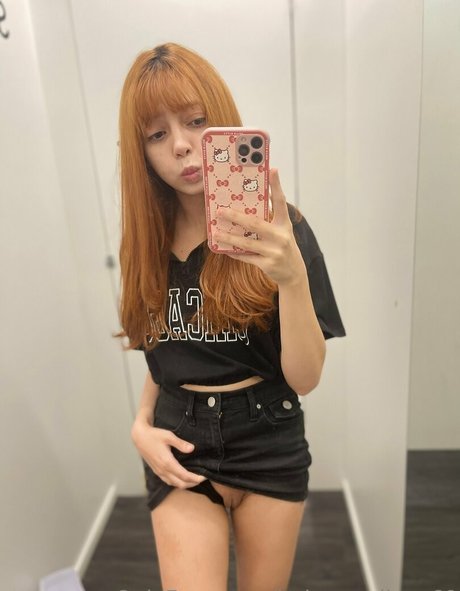 babycaroline 69 star nude image