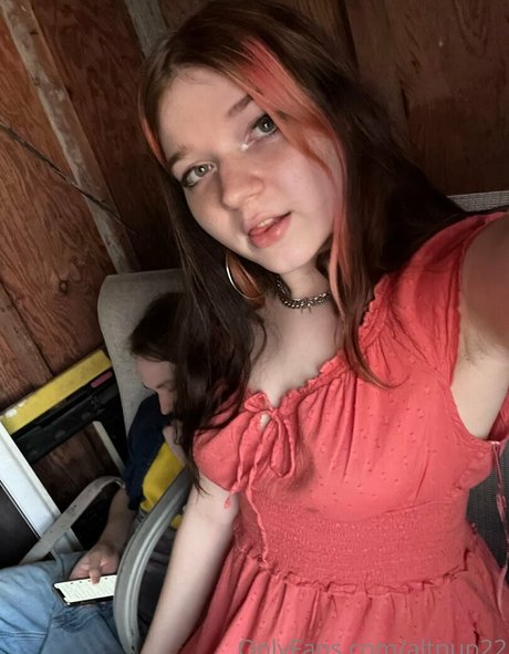 altpup22 model exclusive gallery