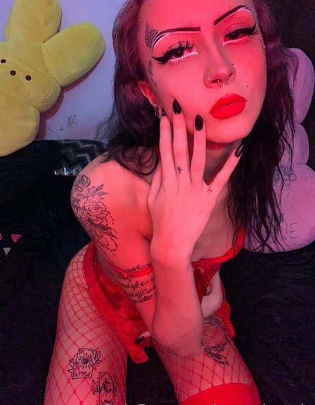 honey bunnix pornographic model pictures