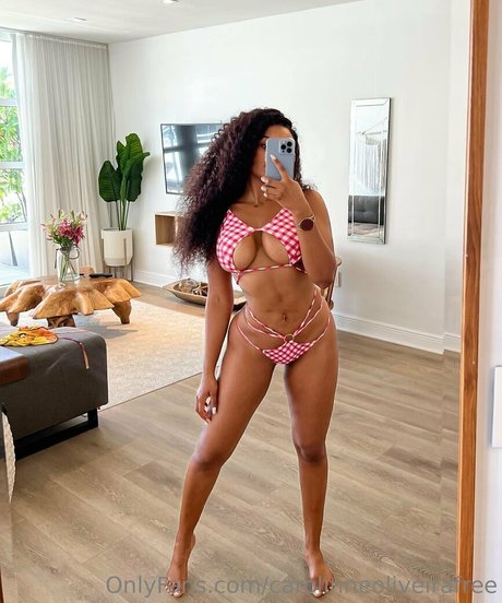 carolinneoliveirafree model art picture