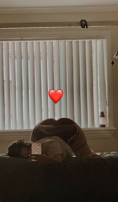 Ltlyata pornstar nice archive